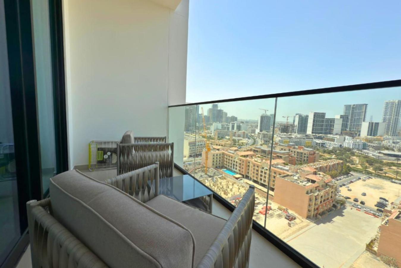 Apartment 1 Bedroom Binghatti Amber, Jumeirah Village Circle *